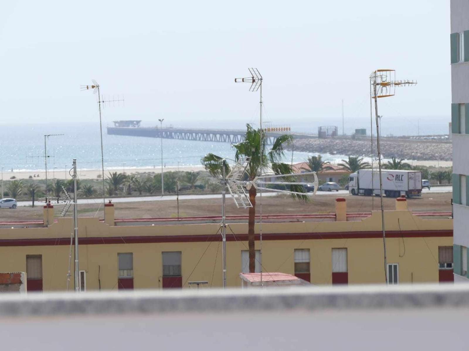 Mediterrania Marina Puerto de Sagunto Bilik gambar