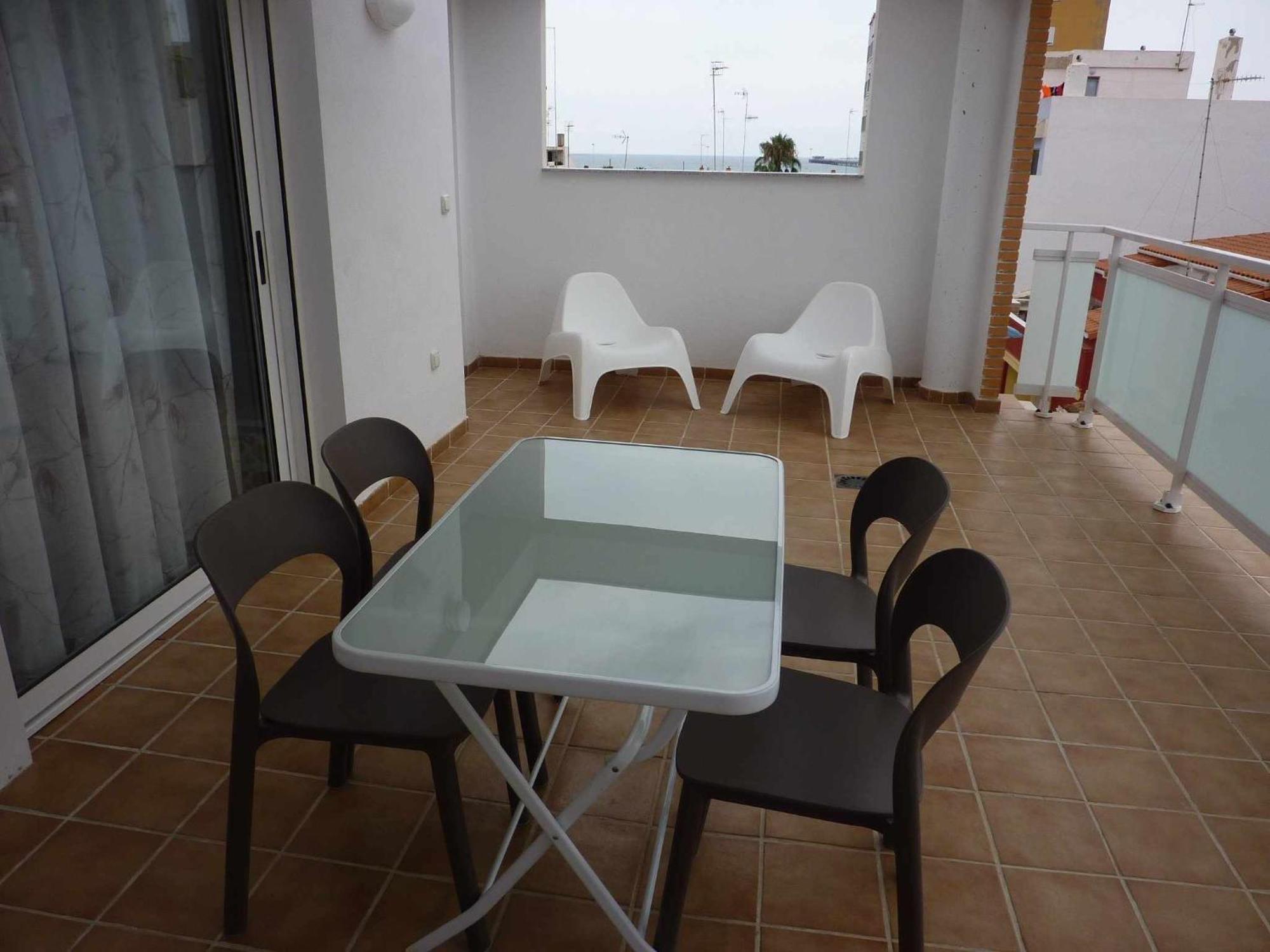 Mediterrania Marina Puerto de Sagunto Bilik gambar